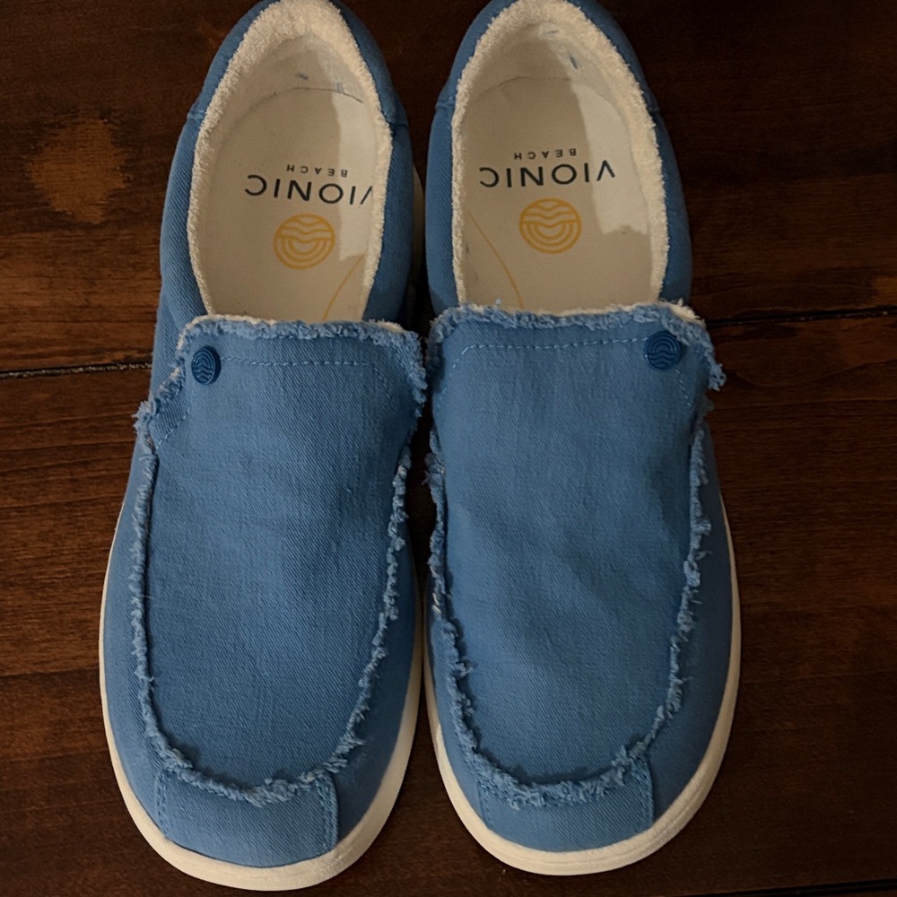 Vionic Kids Blue Frayed Slip-On Slippers